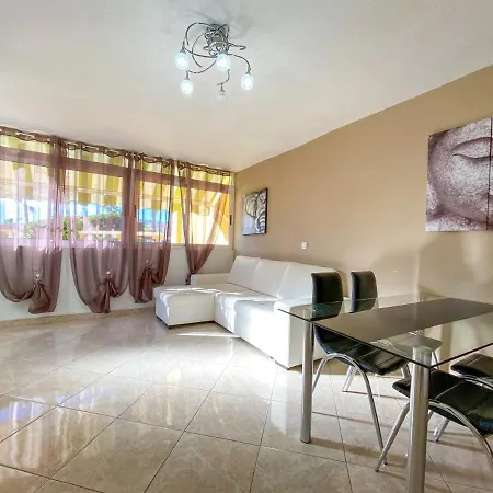 Sun & Ocean - 1br - 4 Guests - Free Wi-fi